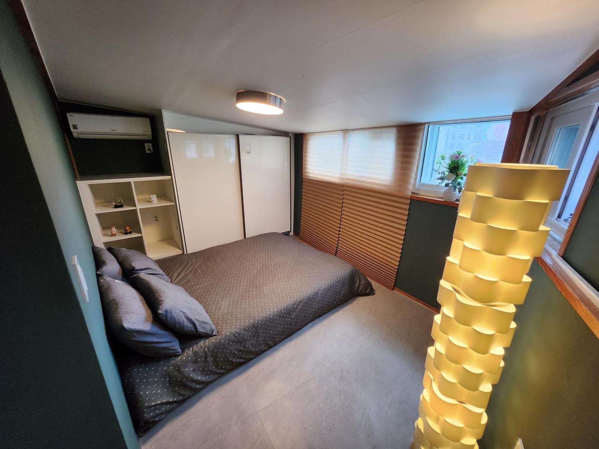 Rumah tetamu Olive W Seoul